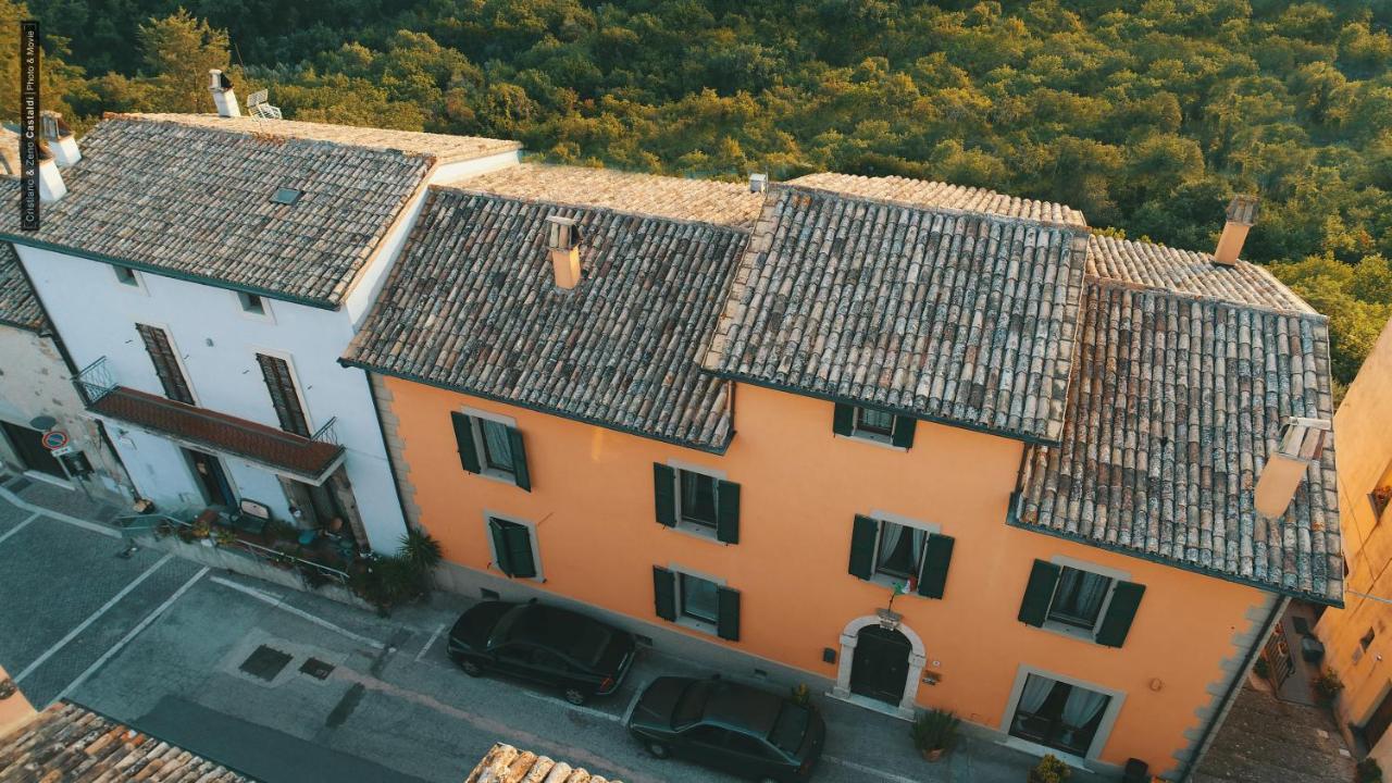 B&B Dimora Paolina Baschi Esterno foto