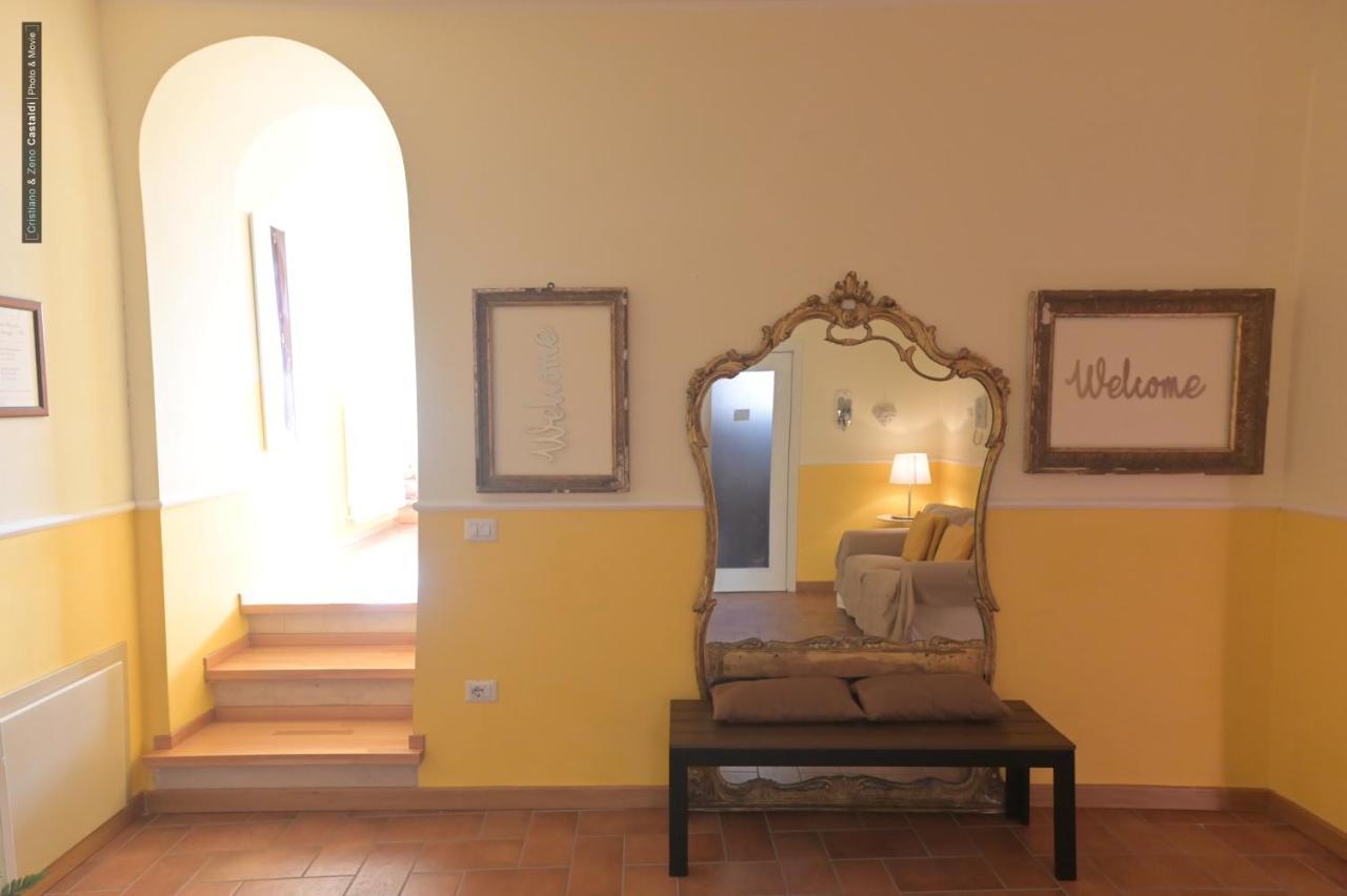 B&B Dimora Paolina Baschi Esterno foto