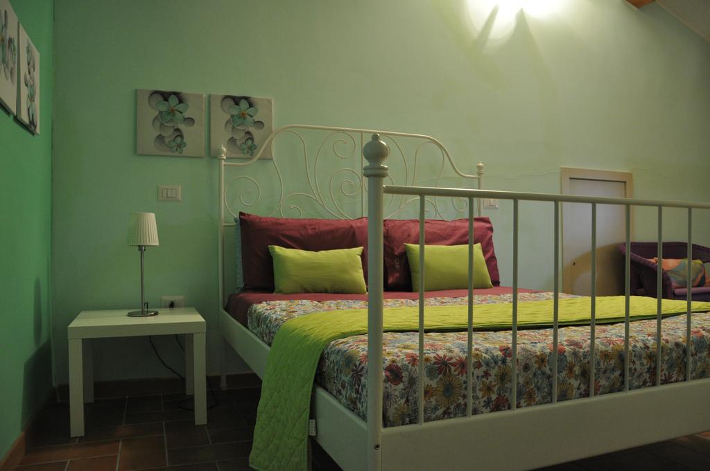 B&B Dimora Paolina Baschi Esterno foto