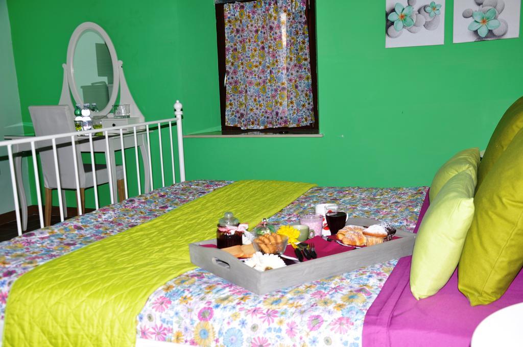 B&B Dimora Paolina Baschi Esterno foto